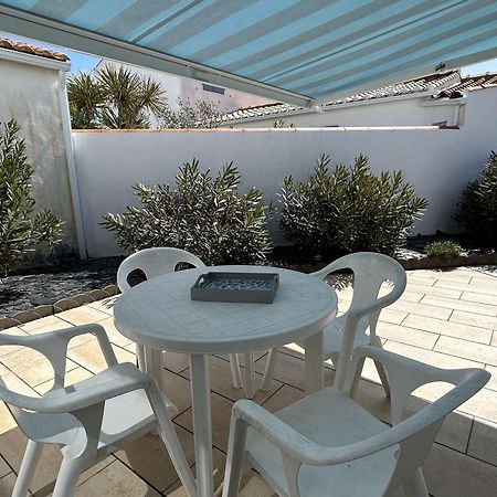 נוארמוטייה-אן-ליל Studio Mezzanine A 200M Du Port Et De La Plage, Cour Privative, Parfait Pour 3 Personnes - Fr-1-224B-564 מראה חיצוני תמונה