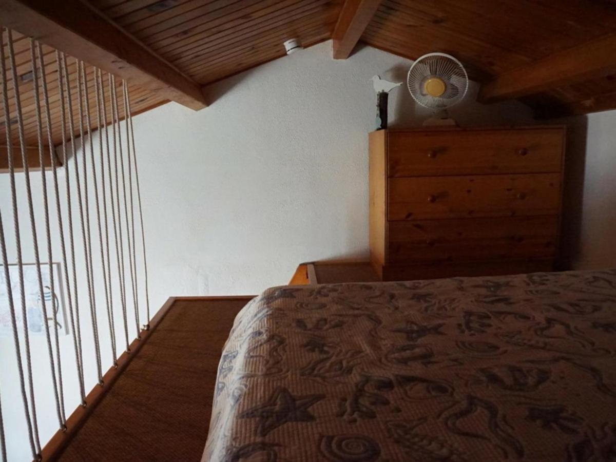 נוארמוטייה-אן-ליל Studio Mezzanine A 200M Du Port Et De La Plage, Cour Privative, Parfait Pour 3 Personnes - Fr-1-224B-564 מראה חיצוני תמונה