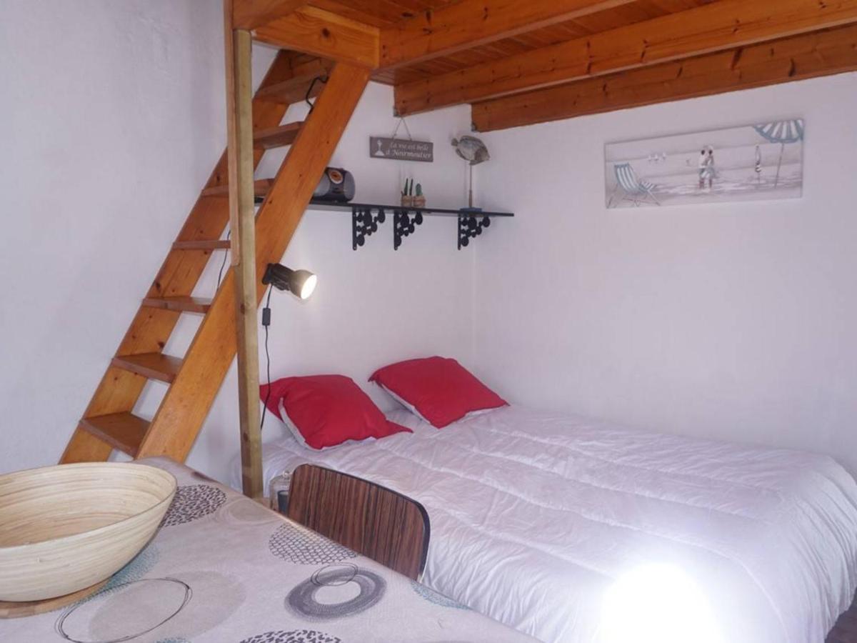נוארמוטייה-אן-ליל Studio Mezzanine A 200M Du Port Et De La Plage, Cour Privative, Parfait Pour 3 Personnes - Fr-1-224B-564 מראה חיצוני תמונה
