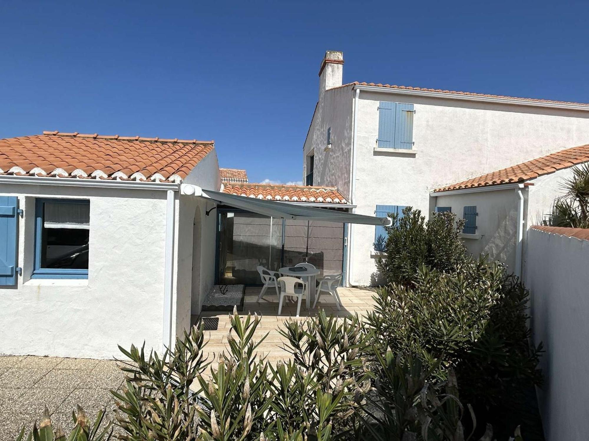 נוארמוטייה-אן-ליל Studio Mezzanine A 200M Du Port Et De La Plage, Cour Privative, Parfait Pour 3 Personnes - Fr-1-224B-564 מראה חיצוני תמונה